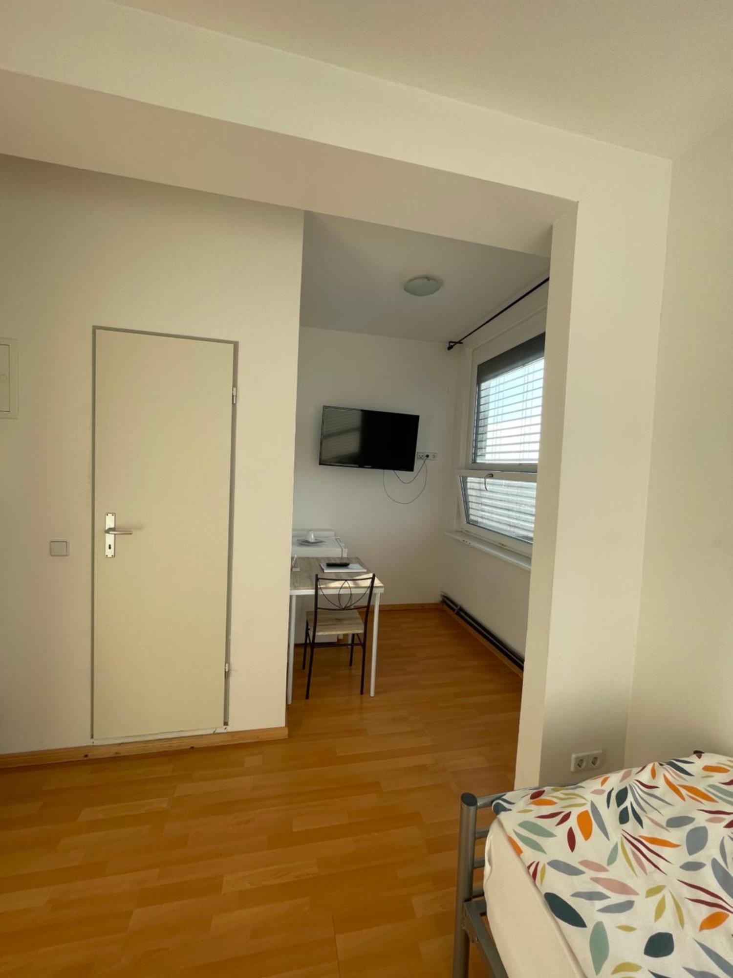 Gastem Ug Apartment เบอร์ลิน ภายนอก รูปภาพ